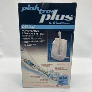 Windmere Plak Trac Model PT-400/249 Home Plaque Removal System Toothbrush.